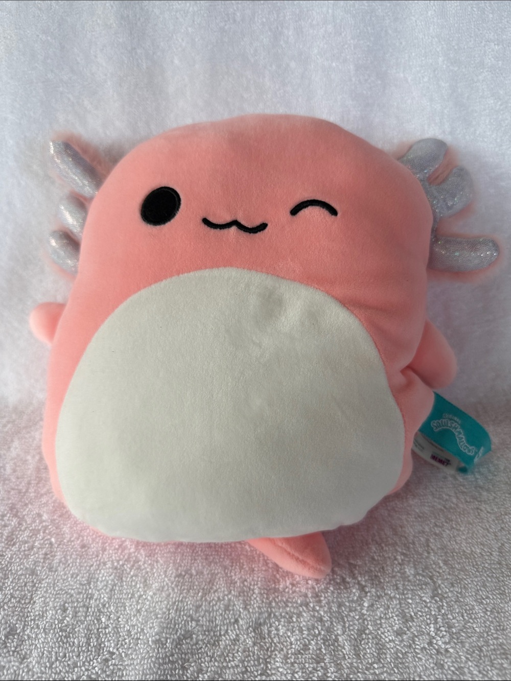 Gund Squishmallow Happy Helpers Archie the Axolotl